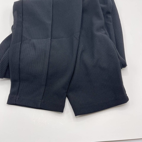 HUE Women's Textured Knit High Waist Leggings Black - Picture 3 of 6